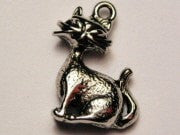 Fifty's Style Cat Genuine American Pewter Charm