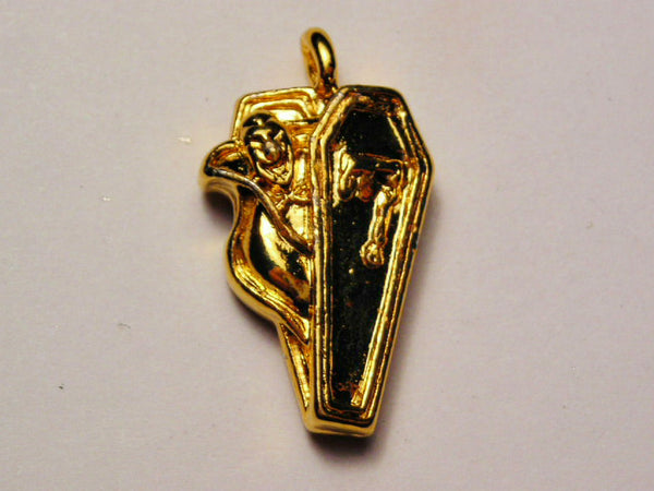 Vampire In Coffin Genuine American Pewter Charm